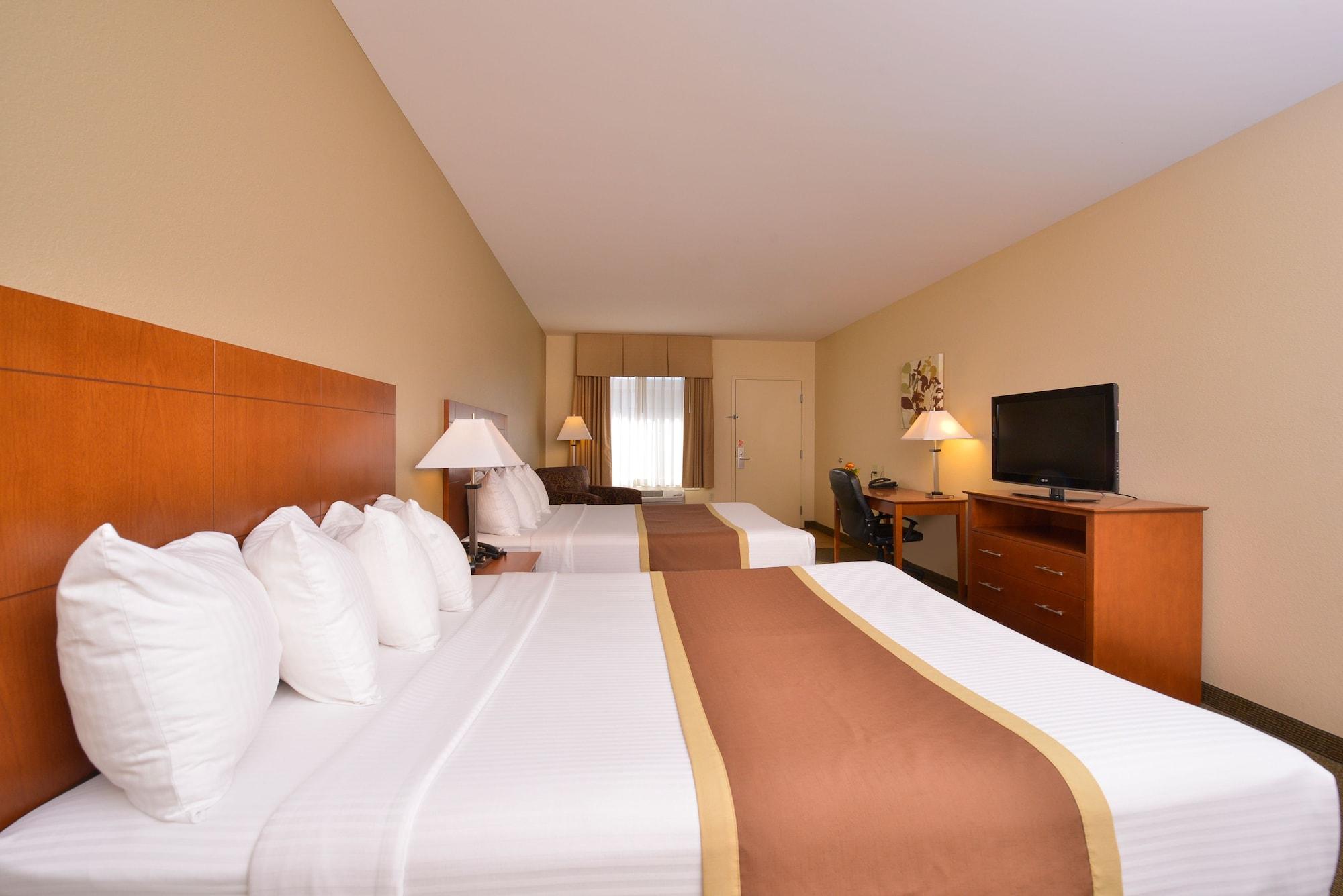 Quality Inn & Suites Williamsport Exterior photo