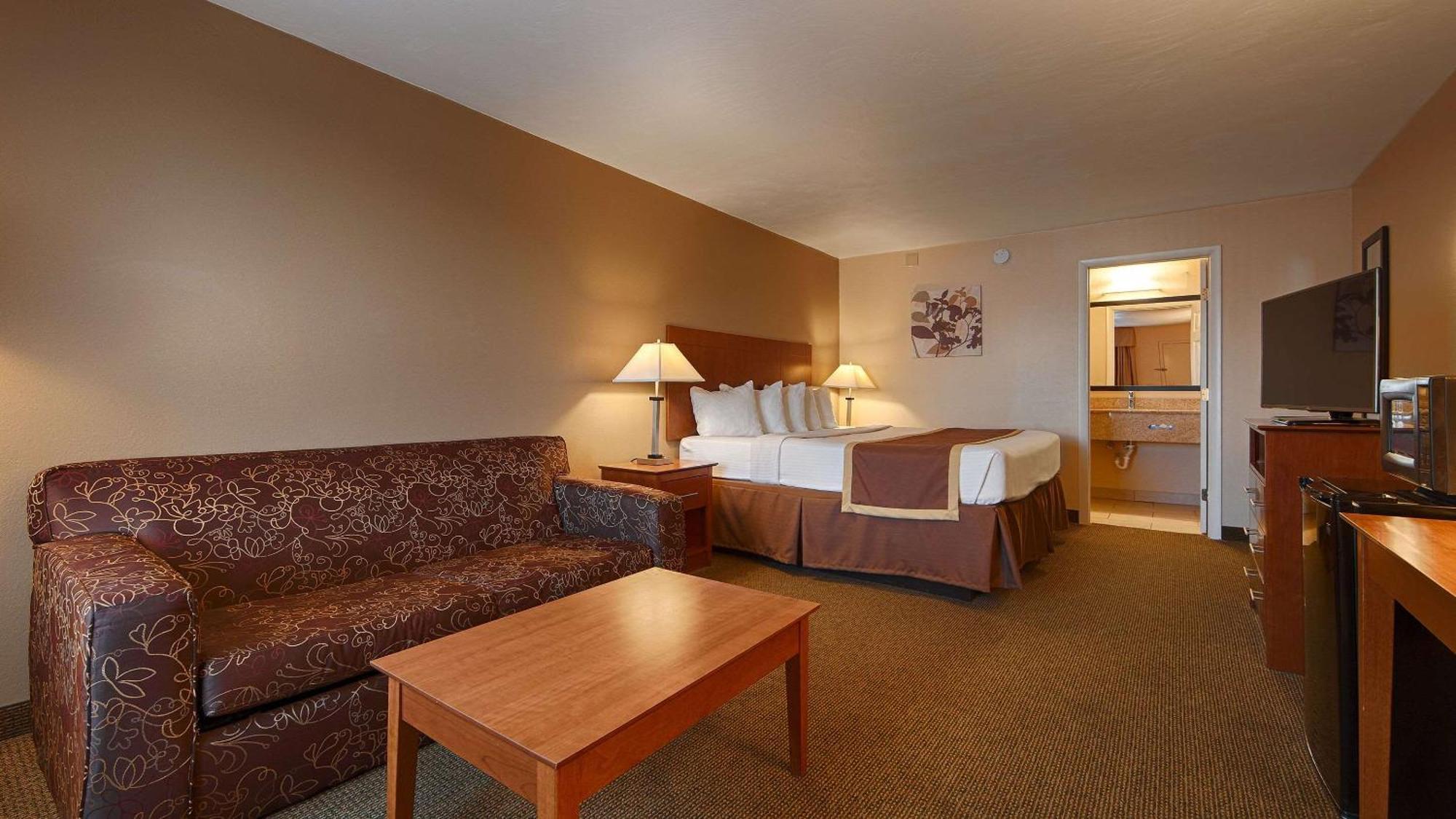 Quality Inn & Suites Williamsport Exterior photo